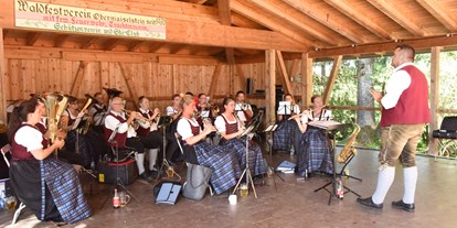 Hotels und Ferienwohnungen im Oberallgäu - Kategorien: Musik - Waldfest auf der Spöck in Obermaiselstein - Waldfest 2024 auf der Spöck in Obermaiselstein