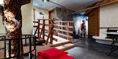 Hotels und Ferienwohnungen im Oberallgäu - Ausstattung: Restaurant - Dorfplatz im Garten Eden - Hotel Erlebach - 4* Wellnesshotel im Kleinwalsertal