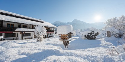 Hotels und Ferienwohnungen im Oberallgäu - Reisegrund: Wanderurlaub - Bayern - Winter in Langenwang - Wohlfühlhotel Frohsinn in Fischen im Allgäu