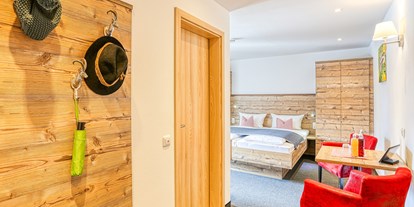Hotels und Ferienwohnungen im Oberallgäu - Reisegrund: Kur / Erholungsaufenthalt - Mittelberg (Mittelberg) - Zimmerbild | DAS KLEEMANNs - DAS KLEEMANNs - Urlaub erfrischend anders