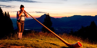 Hotels und Ferienwohnungen im Oberallgäu - Kategorien: Action & Spaß - Alphornkurse für Anfänger und Fortgeschrittene im Allgäu - Alphornkurse für Anfänger bis Fortgeschrittene im Allgäu