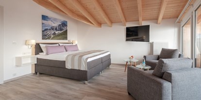 Hotels und Ferienwohnungen im Oberallgäu - Freizeit: Sauna - Fischen im Allgäu - 765-14 Dachzimmer Superior - bichl 761 Fischen im Allgäu - Alpin Hotel bichl 761