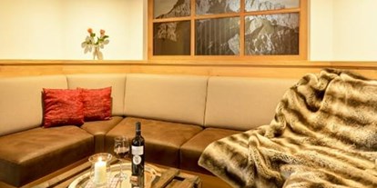 Hotels und Ferienwohnungen im Oberallgäu - Unterkunftsart: Pension, Hotel Garni, Gasthof - Bayern - Unsere kuschelige Lounge - Ihr Alpenblick - Hotel & Restaurant in Fischen im Allgäu