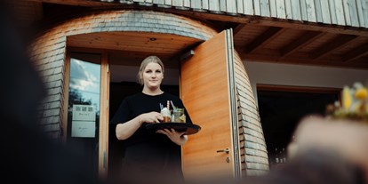 Hotels und Ferienwohnungen im Oberallgäu - Kinder & Familie: kinderwagengeeignet - Der Bienenkorb - Restaurant mit Sonnenterrasse - Der Bienenkorb - Restaurant mit Sonnenterrasse