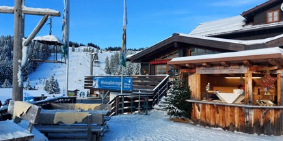 Hotels und Ferienwohnungen im Oberallgäu - Parken & Anreise: kostenpflichtige Parkplätze - Skigebiet Grasgehren - Obermaiselstein / Balderschwang - Sonnen- Skiparadies Grasgehren am Riedbergpass