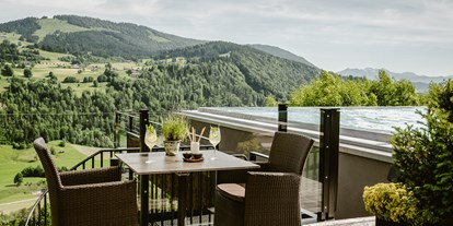 Hotels und Ferienwohnungen im Oberallgäu - Unterkunftsart: Wellnesshaus - Allgäu - Panoramaterrasse - Bergkristall - Mein Resort im Allgäu