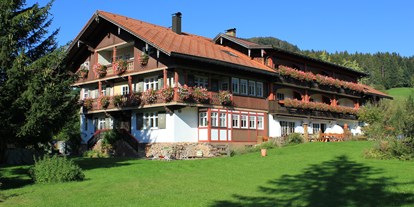 Hotels und Ferienwohnungen im Oberallgäu - Freizeit: Innenpool - Mühlenhof Hotels in Oberstaufen im Allgäu - Hotel Mühlenhof in Oberstaufen im Allgäu