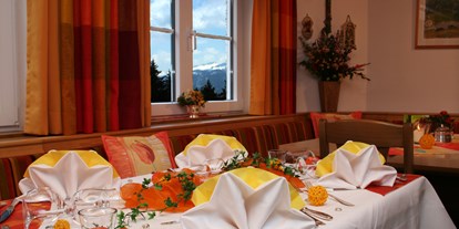 Hotels und Ferienwohnungen im Oberallgäu - Freizeit: Massage - Deutschland - Hotel im Oberallgäu - Berghotel Sonnenklause - Berghotel Sonnenklause über dem Illertal im Oberallgäu