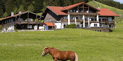 Hotels und Ferienwohnungen im Oberallgäu - Verpflegung: Frühstücksbuffet - Oberstaufen - Berghof am Paradies