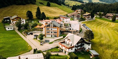 Hotels und Ferienwohnungen im Oberallgäu - Kleinwalsertal - Genuss- Aktivhotel Sonnenburg in Riezlern im Kleinwalsertal - Genuss- Aktivhotel Sonnenburg in Riezlern im Kleinwalsertal