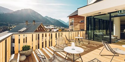 Hotels und Ferienwohnungen im Oberallgäu - Freizeit: Skifahren - Österreich - Genuss- Aktivhotel Sonnenburg in Riezlern im Kleinwalsertal - Genuss- Aktivhotel Sonnenburg in Riezlern im Kleinwalsertal