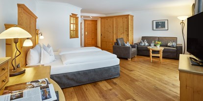 Hotels und Ferienwohnungen im Oberallgäu - Freizeit: Reiten - Bayern - Hanusel Hof Junior-Suite - Hanusel Hof