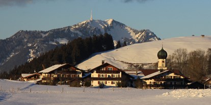 Hotels und Ferienwohnungen im Oberallgäu - Sterneklassifizierung: 3 Sterne/andere Bewertungen - Oberstdorf - Am Sonnenbichl - Ferienwohnungen in Schöllang im Allgäu