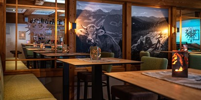 Hotels und Ferienwohnungen im Oberallgäu - Ausstattung: Garage / Carport - Allgäu - Hotel- Restaurant Tyrol in Oberstaufen im Allgäu - Hotel Tyrol in Oberstaufen im Allgäu