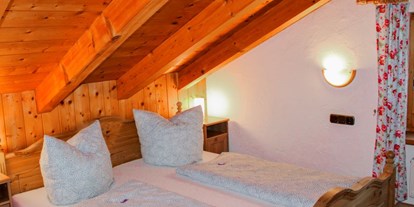 Hotels und Ferienwohnungen im Oberallgäu - Oberstdorf - Mansardenzimmer Stüble - Landhaus Glaab - Gästezimmer & Ferienwohnungen