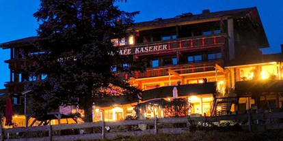 Hotels und Ferienwohnungen im Oberallgäu - Sterneklassifizierung: 3 Sterne/andere Bewertungen - Fischen im Allgäu - Hotel - Pension Kaserer in Fischen im Allgäu - Panorama - Hotel Kaserer in Fischen im Allgäu