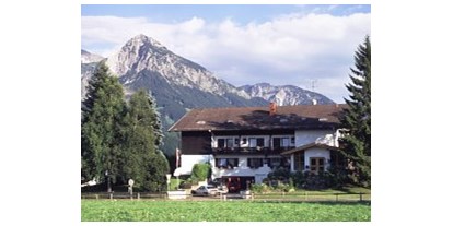Hotels und Ferienwohnungen im Oberallgäu - Ausstattung: Parkplatz - Fischen im Allgäu - Hotel AlpIn Bed & Breakfast