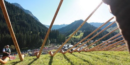 Hotels und Ferienwohnungen im Oberallgäu - Kategorien: Open-Air - Vorarlberg - Alphorntage mit Alphornfestival im Kleinwalsertal - Alphorntage mit Alphornfestival im Kleinwalsertal 2024