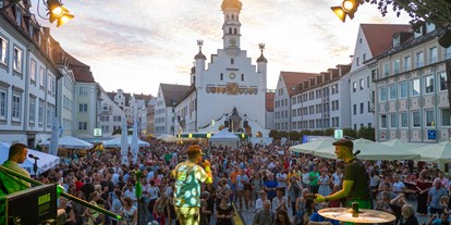 Hotels und Ferienwohnungen im Oberallgäu - Parken & Anreise: Anreise mit ÖPNV möglich -  Stadtfest Kempten im Allgäu - Stadtfest 2024 in Kempten im Allgäu