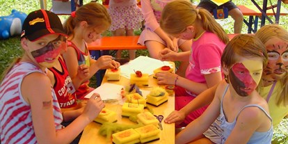 Hotels und Ferienwohnungen im Oberallgäu - Kinder & Familie: Kinderspielplatz - Oberstaufen - Staufner Marktfest - Marktfest in Oberstaufen 2024