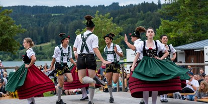 Hotels und Ferienwohnungen im Oberallgäu - Wetter: bei schönem Wetter - Bayern - Seenachtsfest am Alpsee bei Immenstadt - Bühl - Seenachtsfest 2024 in Bühl am Alpsee mit Klangfeuerwerk