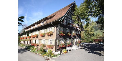 Hotels und Ferienwohnungen im Oberallgäu - Parken & Anreise: Busparkplatz - Oberallgäu - Traube
