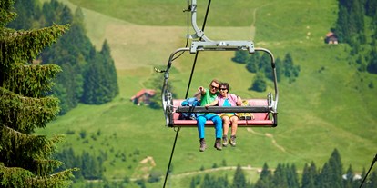 Hotels und Ferienwohnungen im Oberallgäu - Hirschegg (Mittelberg) - Bergbahnen im Allgäu - Kleinwalsertal: die Heubergarena - Die Heubergarena im Kleinwalsertal