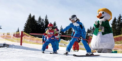 Hotels und Ferienwohnungen im Oberallgäu - Kinder & Familie: Kinder sind willkommen - Blaichach - MiKas Skischule am Ofterschwanger Horn - MiKas Skischule am Ofterschwanger Horn