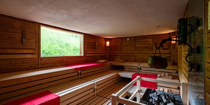 Hotels und Ferienwohnungen im Oberallgäu - Parken & Anreise: Anreise mit ÖPNV möglich - Riezlern - Finnische Sauna - Hotel Erlebach - 4* Wellnesshotel im Kleinwalsertal
