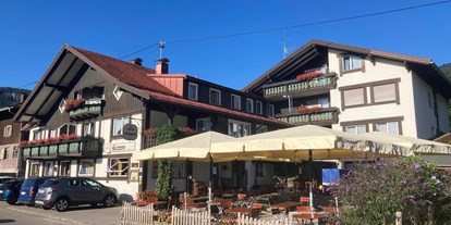 Hotels und Ferienwohnungen im Oberallgäu - Zahlung: EC-Karte - Der Bergbauernwirt in Bolsterlang im Allgäu - Der Bergbauernwirt in Bolsterlang - Sonderdorf 
