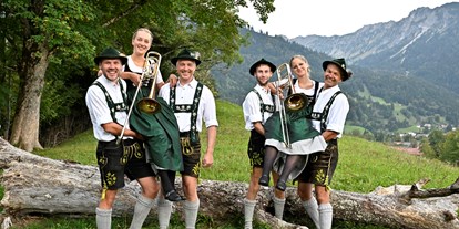 Hotels und Ferienwohnungen im Oberallgäu - Bayern - Pfingstkonzert der Musikkapelle Oberstdorf - Pfingstkonzert 2024 der Musikkapelle Oberstdorf
