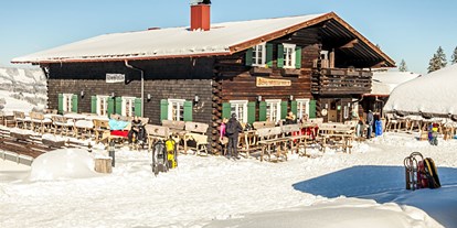 Hotels und Ferienwohnungen im Oberallgäu - Parken & Anreise: Busparkplatz - Bayern - Alpsee Bergwelt mit Alpsee Coaster im Winter - Alpsee Bergwelt mit Alpsee Coaster im Winter
