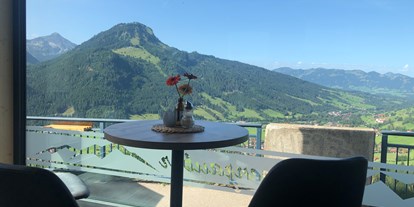 Hotels und Ferienwohnungen im Oberallgäu - Kanzel Kiosk und Aussichtspunkt am Jochpass Oberjoch - Kanzel Kiosk und Aussichtspunkt am Jochpass Oberjoch
