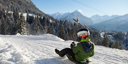 Hotels und Ferienwohnungen im Oberallgäu - Kategorien: Winterrodelbahn - Bayern - Winterrodeln von der Seealpe am Nebelhorn - Winterrodeln von der Seealpe am Nebelhorn