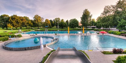 Hotels und Ferienwohnungen im Oberallgäu - Kategorien: Freibad / See - Kempten - Freibad neben CamboMare