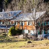 Restaurantführer für das Oberallgäu: Schwarzenberghütte im Naturschutzgebiet Hintersteiner Tal - Schwarzenberghütte - Einkehrziel im Hintersteiner Tal