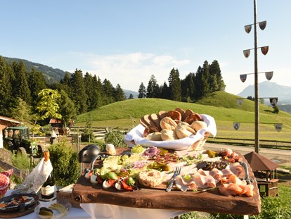 Hotels und Ferienwohnungen im Oberallgäu - Berghof-Stüble im Alpenwildpark in Obermaiselstein - Berghof-Stüble im Alpenwildpark in Obermaiselstein