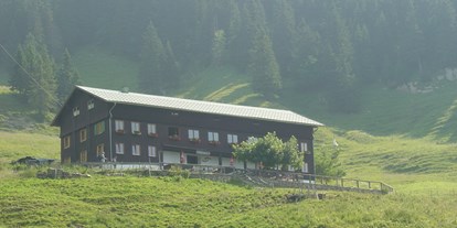 Hotels und Ferienwohnungen im Oberallgäu - Parken & Anreise: keine Anreise mit PKW möglich - Bayern - Grüntenhaus am Wächter des Allgäus - Grüntenhaus am Wächter des Allgäus