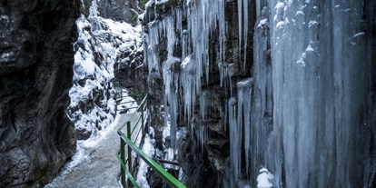 Hotels und Ferienwohnungen im Oberallgäu - Saison: Winter - Breitachklamm bei Oberstdorf / Allgäu im Winter - Breitachklamm im Winter