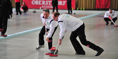 Hotels und Ferienwohnungen im Oberallgäu - Saison: ganzjährig - Curling für Jedermann und Jedefrau