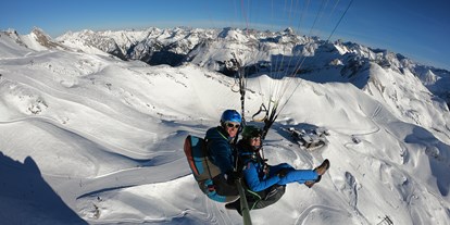 Hotels und Ferienwohnungen im Oberallgäu - Kategorien: Action & Spaß - Tandemfliegen mit Himmelsritt - Tandemfliegen mit Himmelsritt