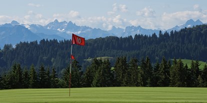 Hotels und Ferienwohnungen im Oberallgäu - Bayern - Golfurlaub Allgäu im Golfclub Hellengerst - Golfclub Hellengerst