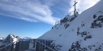 Hotels und Ferienwohnungen im Oberallgäu - Kategorien: Wanderweg - Bayern - Skigebiet Nebelhorn über Oberstdorf im Oberallgäu - Die Nebelhornbahn im Winter 