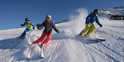 Hotels und Ferienwohnungen im Oberallgäu - Parken & Anreise: kostenlose Parkplätze - Skigebiet Bad Hindelang-Oberjoch im Allgäu - Skigebiet Hindelang-Oberjoch