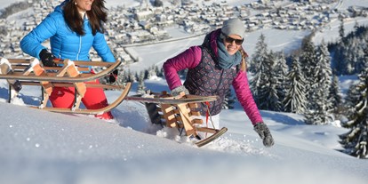 Hotels und Ferienwohnungen im Oberallgäu - Saison: Winter - Deutschland - Winterrodeln - Rodelbahnen an der Hornbahn in Bad Hindelang - Die Hornbahn in Bad Hindelang mit Naturrodelbahn