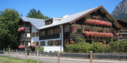 Hotels und Ferienwohnungen im Oberallgäu - Oberstdorf Oberstdorf - Ort - Ferienwohnungen Oberstdorf - Gästehaus Besler - Besler - Gästehaus & Ferienwohnungen