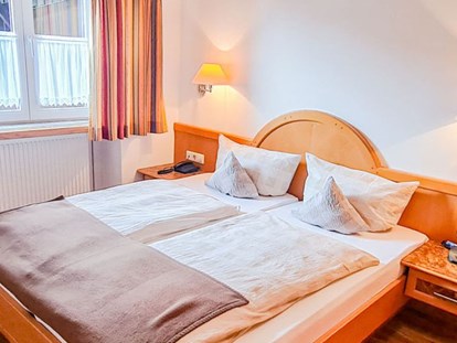 Hotels und Ferienwohnungen im Oberallgäu - Hotel im Allgäu - Berghotel Sonnenklause - Berghotel Sonnenklause über dem Illertal im Oberallgäu