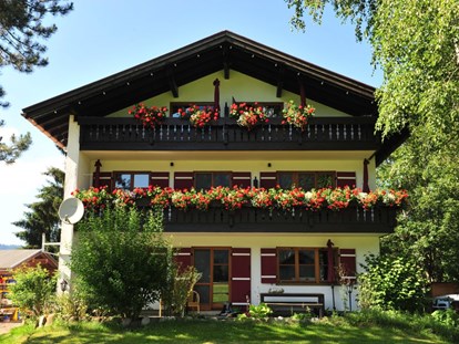 Hotels und Ferienwohnungen im Oberallgäu - Der Landhof - Ferienwohnungen in Oberstdorf im Allgäu - Der Landhof - Ferienwohnungen in Oberstdorf im Allgäu