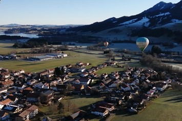 Veranstaltungen im Oberallgäu: Montgolfiade mit Ballonglühen in Wertach im Allgäu - 7. Allgäulino Montgolfiade mit Ballonglühen in Wertach