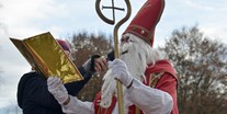 Hotels und Ferienwohnungen im Oberallgäu - Kategorien: Musik - Sonthofen - Ballonstart des "Heiligen Nikolaus" in Sonthofen - Ballonstart des "Heiligen Nikolaus" in Sonthofen